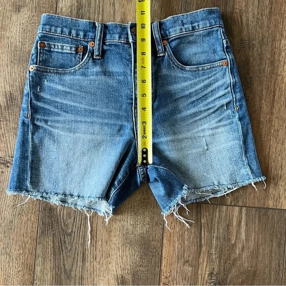 Madewell High Rise Denim Shorts Size 24 - Picture 3 of 13